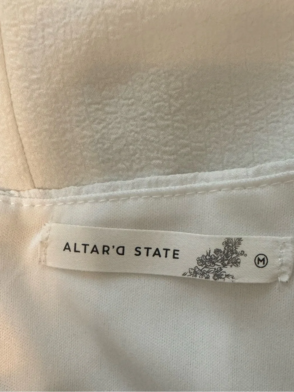 Altard State classic white